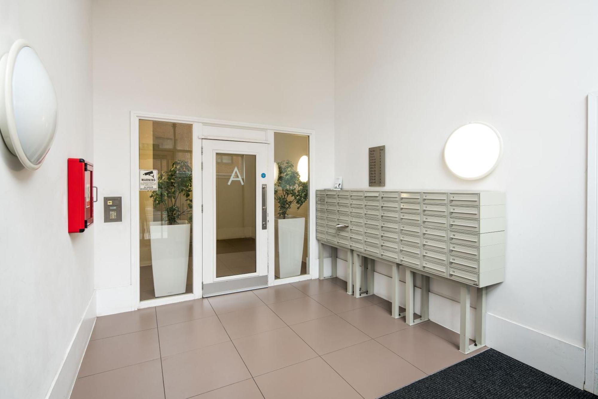 Canning Town -2 Bed Luxury Apartment London Exterior foto
